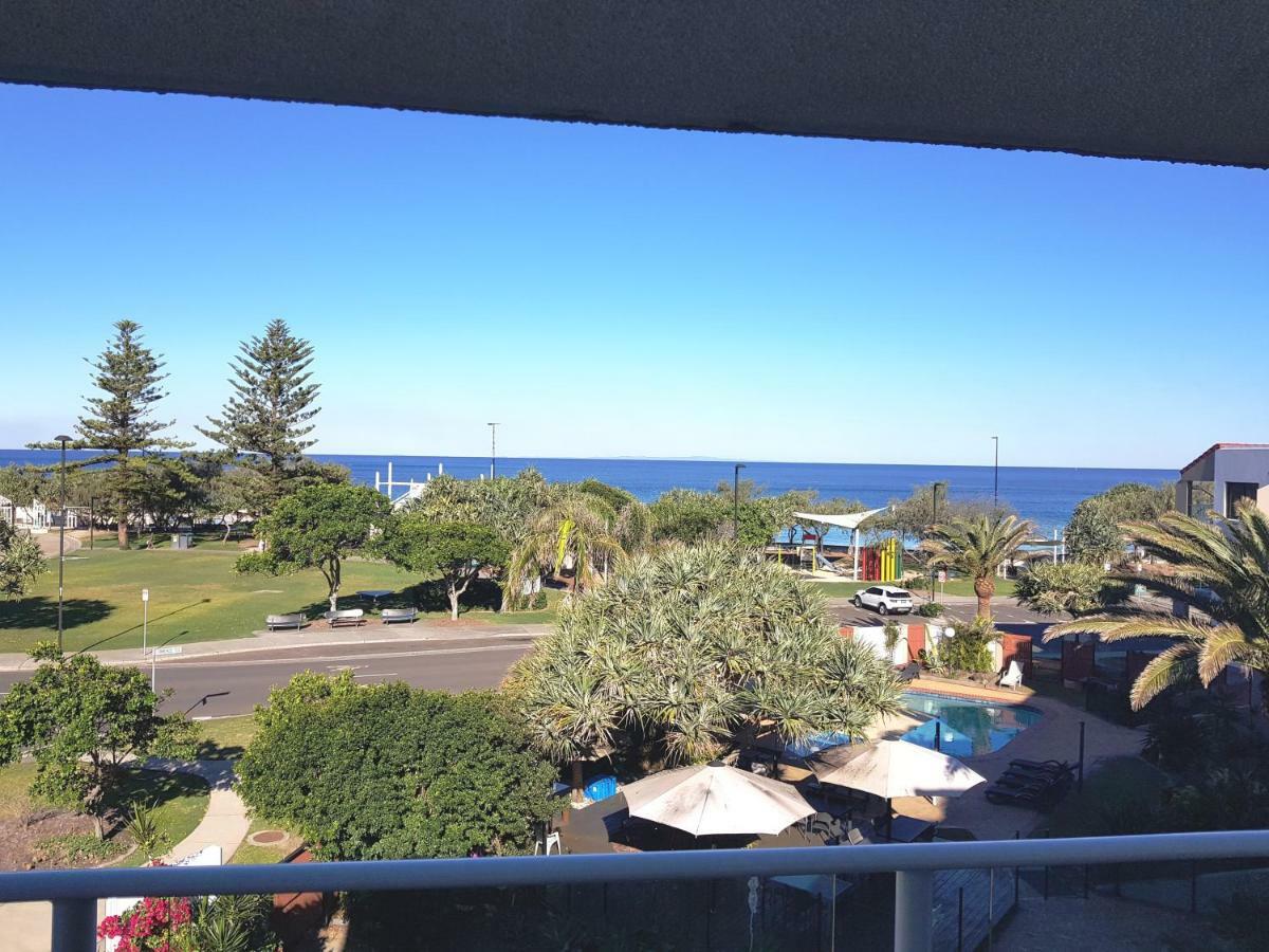 Casablanca Beachfront Apartments Bribie Island North Exterior foto